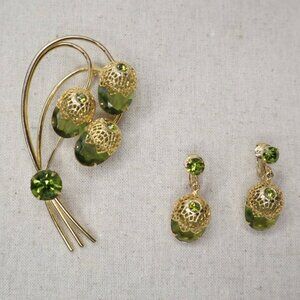 Vtg 1970 Sarah Coventry Juliana D&E "Touch of Elegance" Brooch & Earrings Set